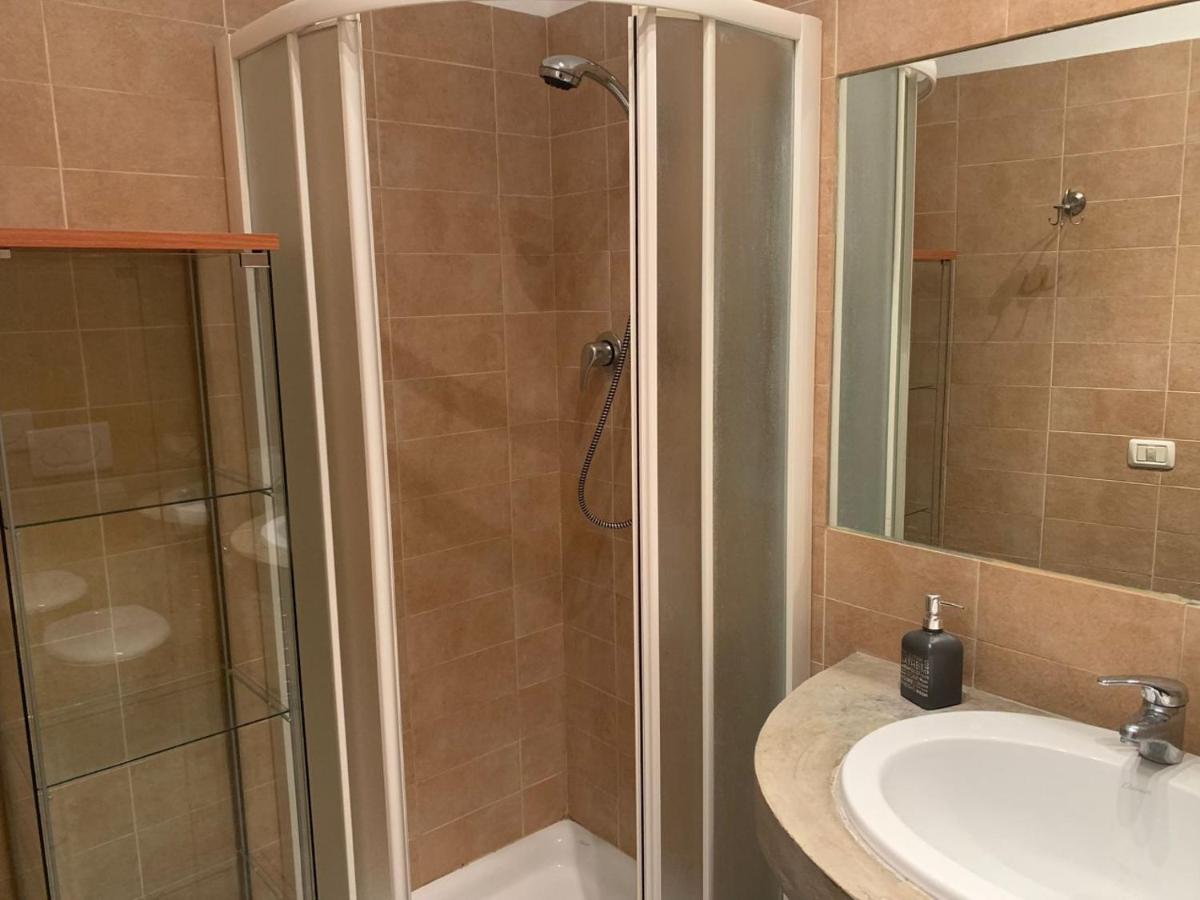 Flat Beetwen Centre And Railway Station!! * Bolonia
